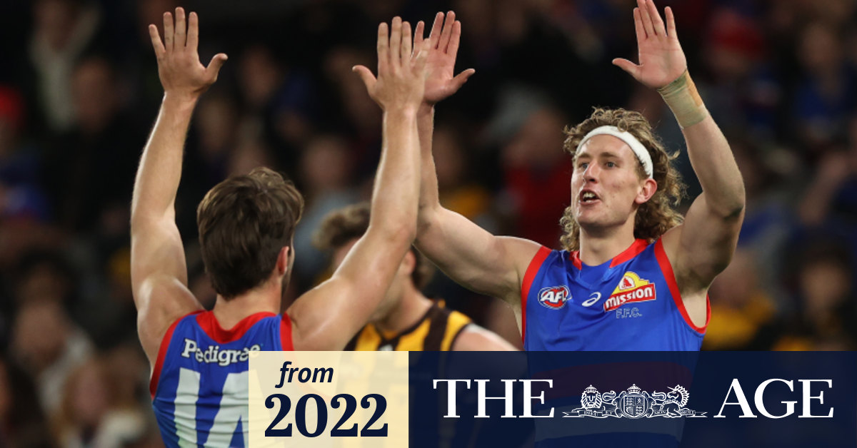 AFL 2022 Western Bulldogs thrash Hawthorn Hawks and storm into